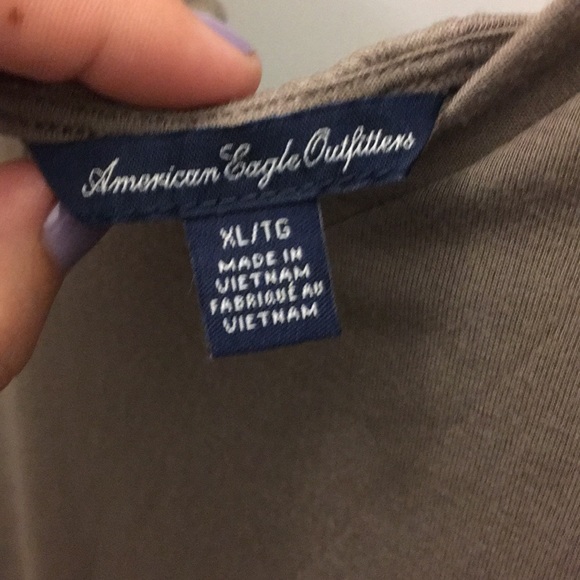 American Eagle 3/4 Sleeve Criss Cross Top Size XL - Picture 3 of 4